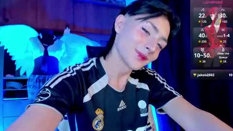 Angell Dustt  online show from June 12, 11:03 pm