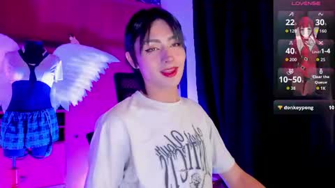 Angell Dustt  online show from June 22, 9:01 pm