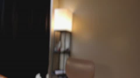 annie . online show from July 7, 3:53 am