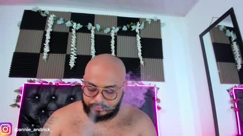 Snapshot of _annie_andrick_ chatting on April 24, 11:12 am Annie Andrick online show from April 24, 11:12 am