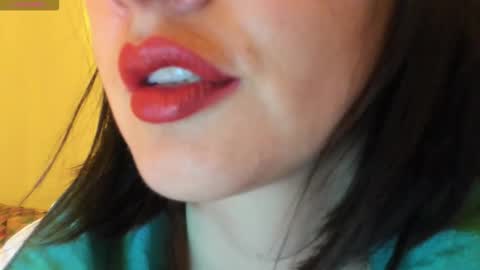 antonia online show from October 5, 9:29 am