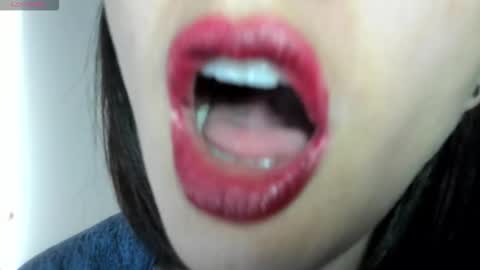 antonia online show from October 15, 2:17 pm