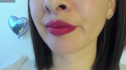 antonia online show from June 18, 3:49 pm