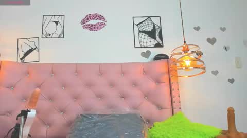 _antonella_11 online show from November 3, 8:54 pm