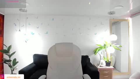 antonnela online show from February 26, 1:43 pm