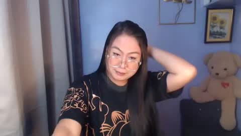 Snapshot of _arah chatting on May 13, 1:25 am arah online show from May 13, 1:25 am