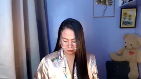 Snapshot of _arah chatting on May 15, 11:12 pm arah online show from May 15, 11:12 pm