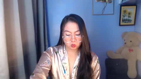 Snapshot of _arah chatting on May 27, 1:57 am arah online show from May 27, 1:57 am