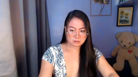 Snapshot of _arah chatting on June 13, 12:52 am arah online show from June 13, 12:52 am