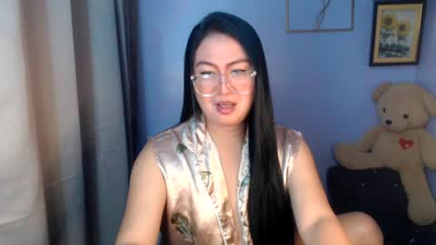 Snapshot of _arah chatting on June 14, 12:30 am arah online show from June 14, 12:30 am