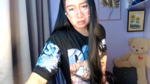 Snapshot of _arah chatting on June 24, 11:59 pm arah online show from June 24, 11:59 pm