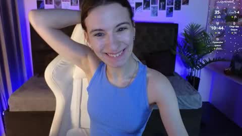 _ash_leyy_ online show from December 1, 4:50 am