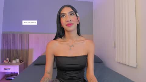 Ashly online show from October 6, 7:33 pm