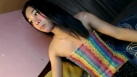 Snapshot of _asiancutie chatting on December 6, 10:38 am _asiancutie online show from December 6, 10:38 am