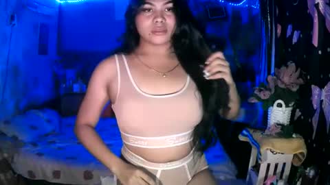 _asianslutyymikha_ online show from May 27, 10:01 am