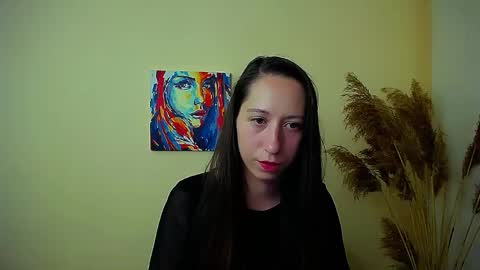 Snapshot of _astraia_ chatting on June 2, 9:22 am _astraia_ online show from June 2, 9:22 am