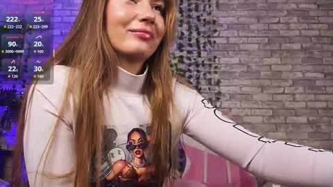 Snapshot of _bellaclark chatting on March 20, 9:30 pm Bella online show from March 20, 9:30 pm