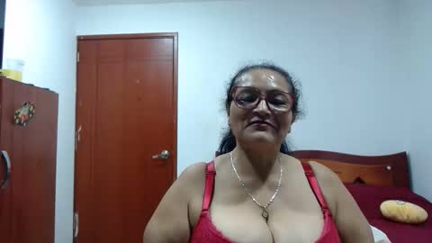 Snapshot of _bellanocturna chatting on March 8, 12:08 am _bellanocturna online show from March 8, 12:08 am