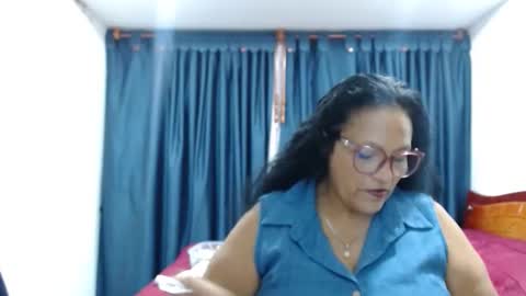 Snapshot of _bellanocturna chatting on March 21, 11:08 pm _bellanocturna online show from March 21, 11:08 pm