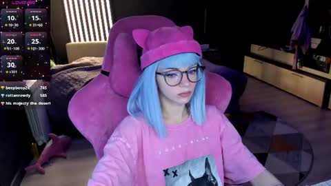 Olivia Subscribe to my Fansly -   online show from July 2, 11:44 pm