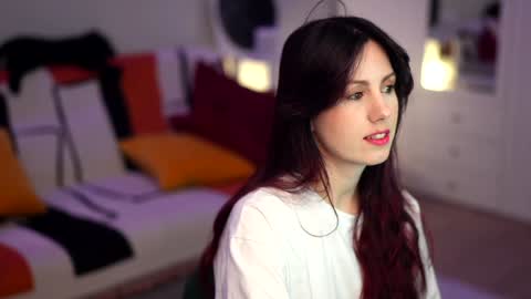 Lili online show from December 22, 5:59 am