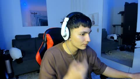 B L A K E online show from December 16, 5:38 am