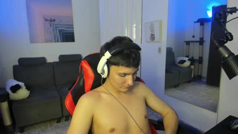 B L A K E online show from January 12, 6:06 am