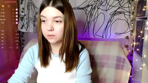 Elizabeth online show from April 28, 11:21 pm