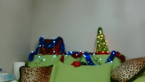 KHALEESI online show from January 2, 9:07 pm