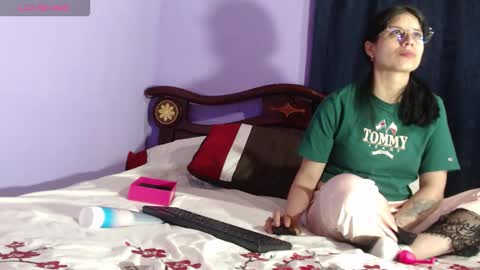 _boombom__ online show from October 10, 11:26 pm