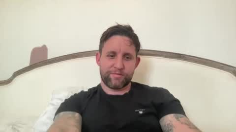 Snapshot of _british_hung_ chatting on July 1, 12:51 pm UK BigThick Cock online show from July 1, 12:51 pm