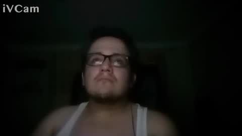 Snapshot of _buckle_ chatting on December 2, 6:09 am _buckle_ online show from December 2, 6:09 am