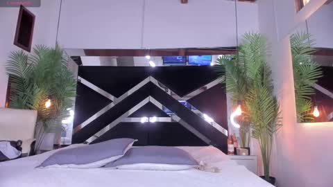 Candy online show from March 6, 6:05 pm