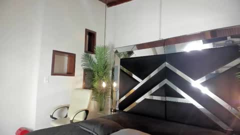 Candy online show from September 30, 5:51 pm