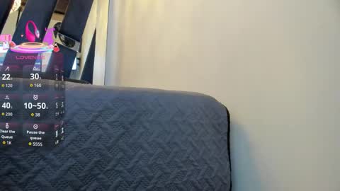 Candy online show from October 31, 12:06 pm