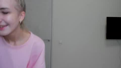   online show from February 5, 12:04 am