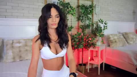 _carlawhite_ online show from June 19, 3:33 am