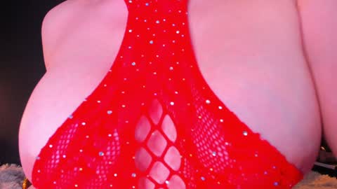 Carolina  online show from January 7, 7:59 pm