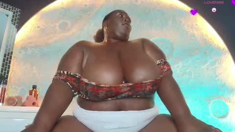 Caro. online show from November 8, 7:34 pm