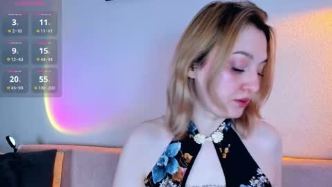 Snapshot of _ccrystaa_ chatting on February 22, 8:46 am Christina Chris online show from February 22, 8:46 am