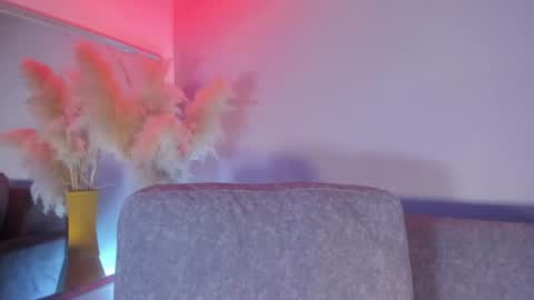 Snapshot of _celestee_1 chatting on July 16, 2:28 am Celeste online show from July 16, 2:28 am