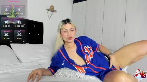 Bella  online show from January 10, 12:12 am