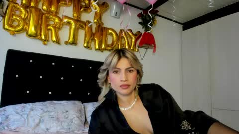Bella  online show from May 30, 10:07 pm