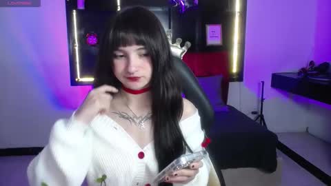 _charlotte_collins_ online show from February 24, 3:10 pm