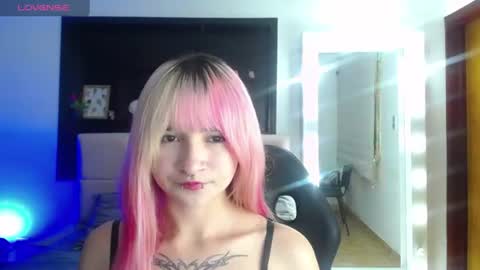 _charlotte_collins_ online show from June 26, 4:11 pm