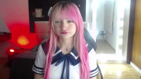 _charlotte_collins_ online show from July 8, 4:55 pm