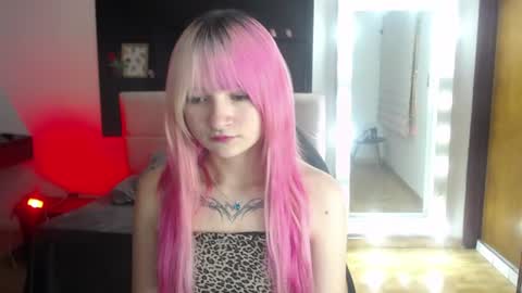 _charlotte_collins_ online show from July 9, 4:44 pm