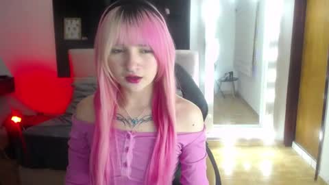 _charlotte_collins_ online show from July 10, 4:53 pm