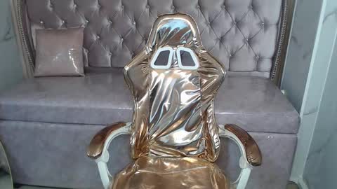 Snapshot of _charlottee_b chatting on March 12, 8:48 pm _charlottee_b online show from March 12, 8:48 pm