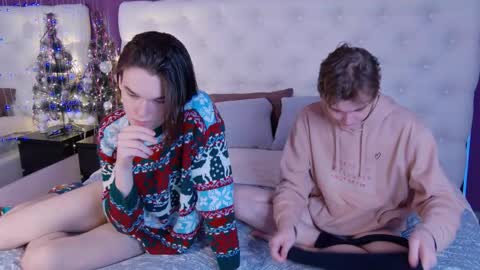 _cheesecake_s online show from December 16, 12:32 pm